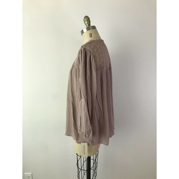 Ecru Gauzy Peasant Blouse Sheer Crochet Shoulders Long Sleeve Fall Casual - Picture 4 of 8